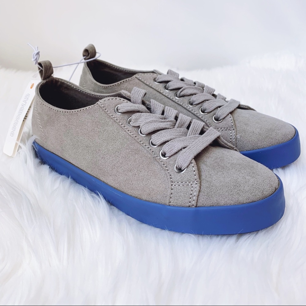 NWT GYMBOREE BOYS Classic Sneaker Dove Gray SZ 3